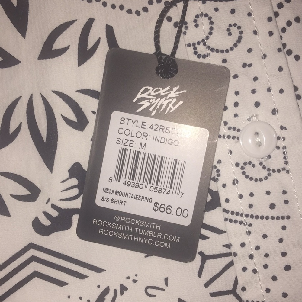 Rocksmith button down - Picture 3 of 7